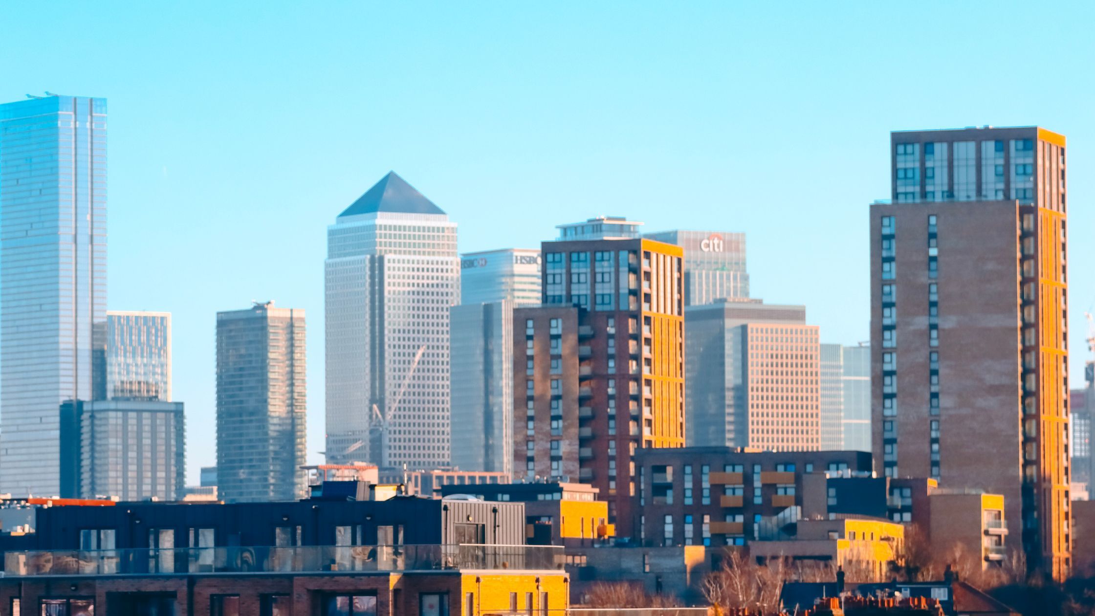 Property for sale in canary wharf